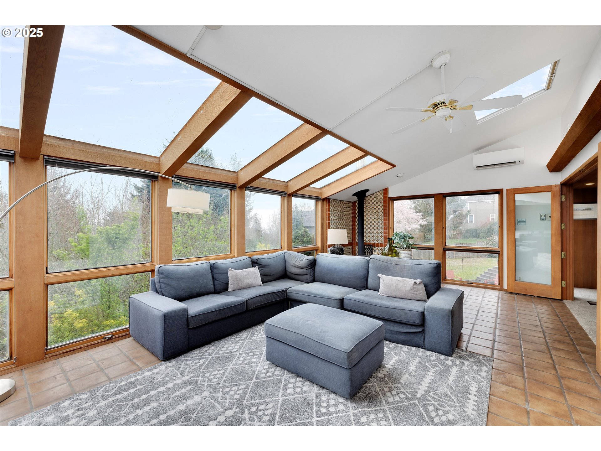 Tigard, Oregon 97224, United States, 3 Bedrooms Bedrooms, ,2 BathroomsBathrooms,Residential,Pending,102399