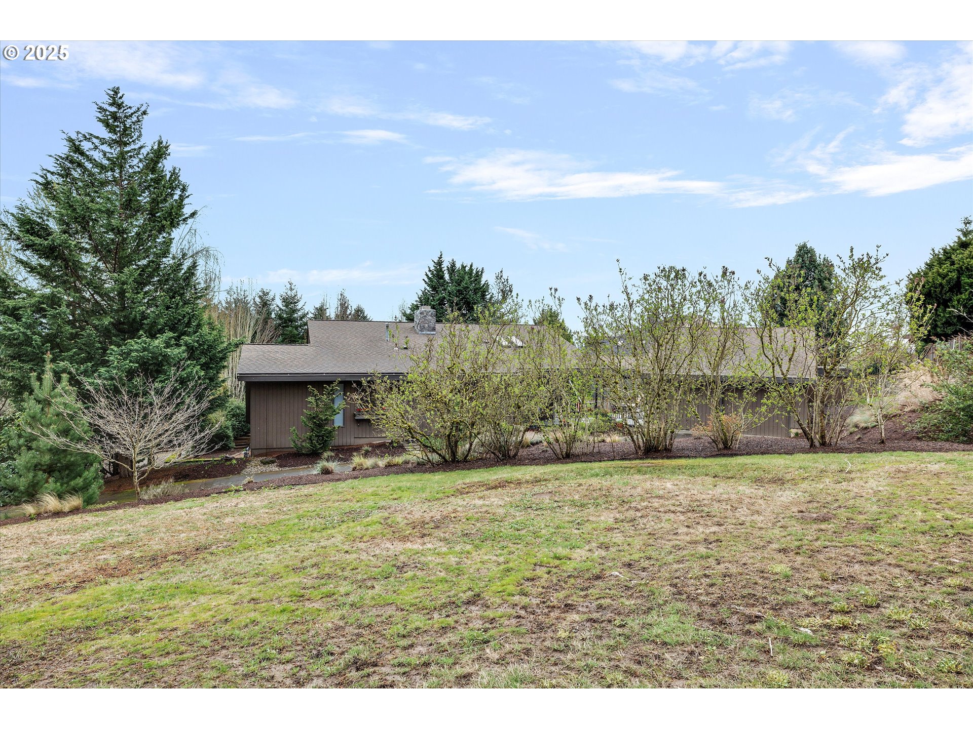 Tigard, Oregon 97224, United States, 3 Bedrooms Bedrooms, ,2 BathroomsBathrooms,Residential,Pending,102399