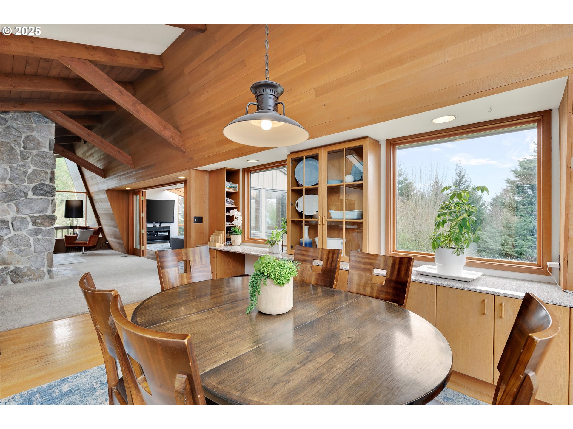 Tigard, Oregon 97224, United States, 3 Bedrooms Bedrooms, ,2 BathroomsBathrooms,Residential,Pending,102399