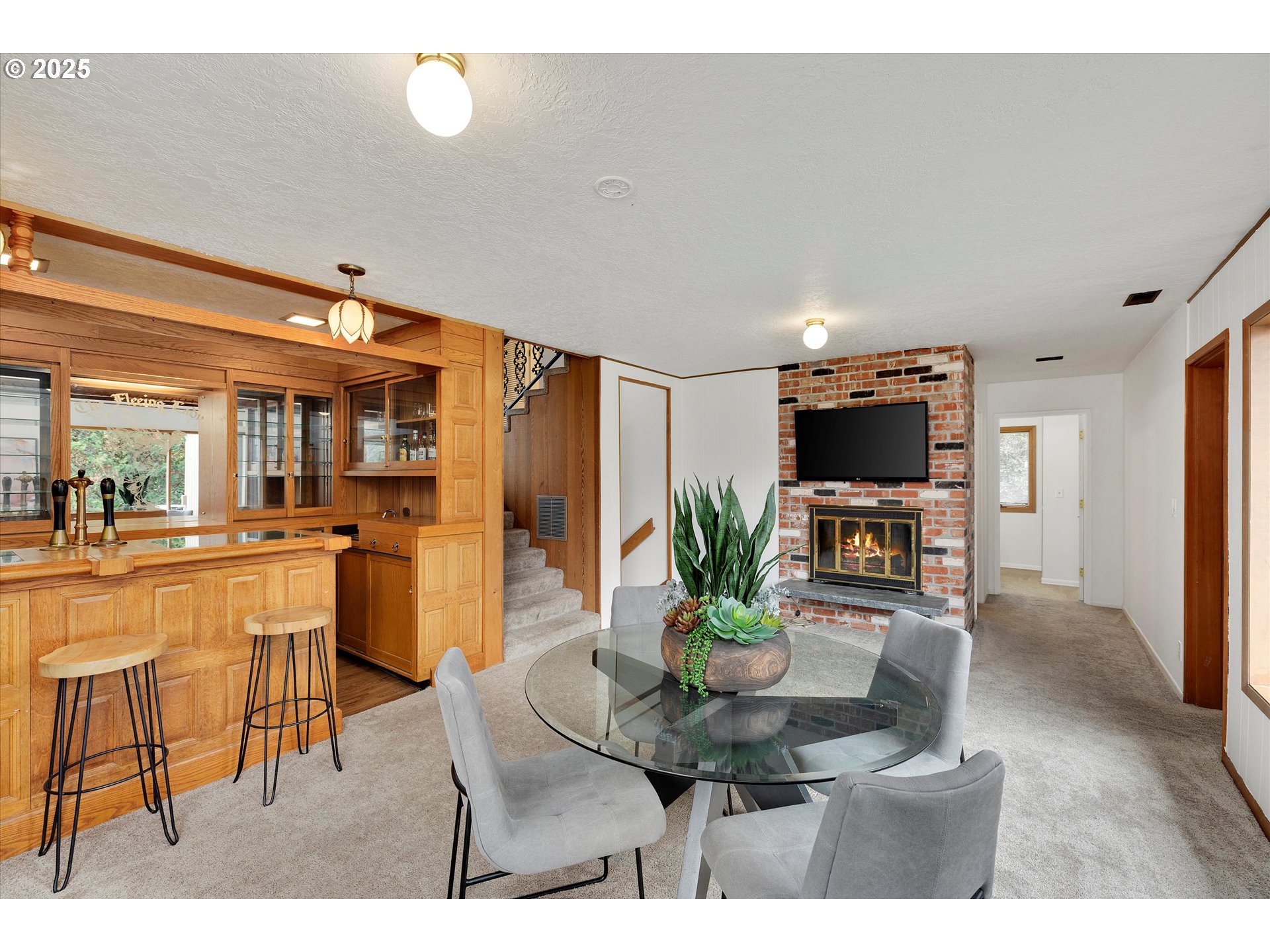 Tigard, Oregon 97224, United States, 3 Bedrooms Bedrooms, ,2 BathroomsBathrooms,Residential,Pending,102399