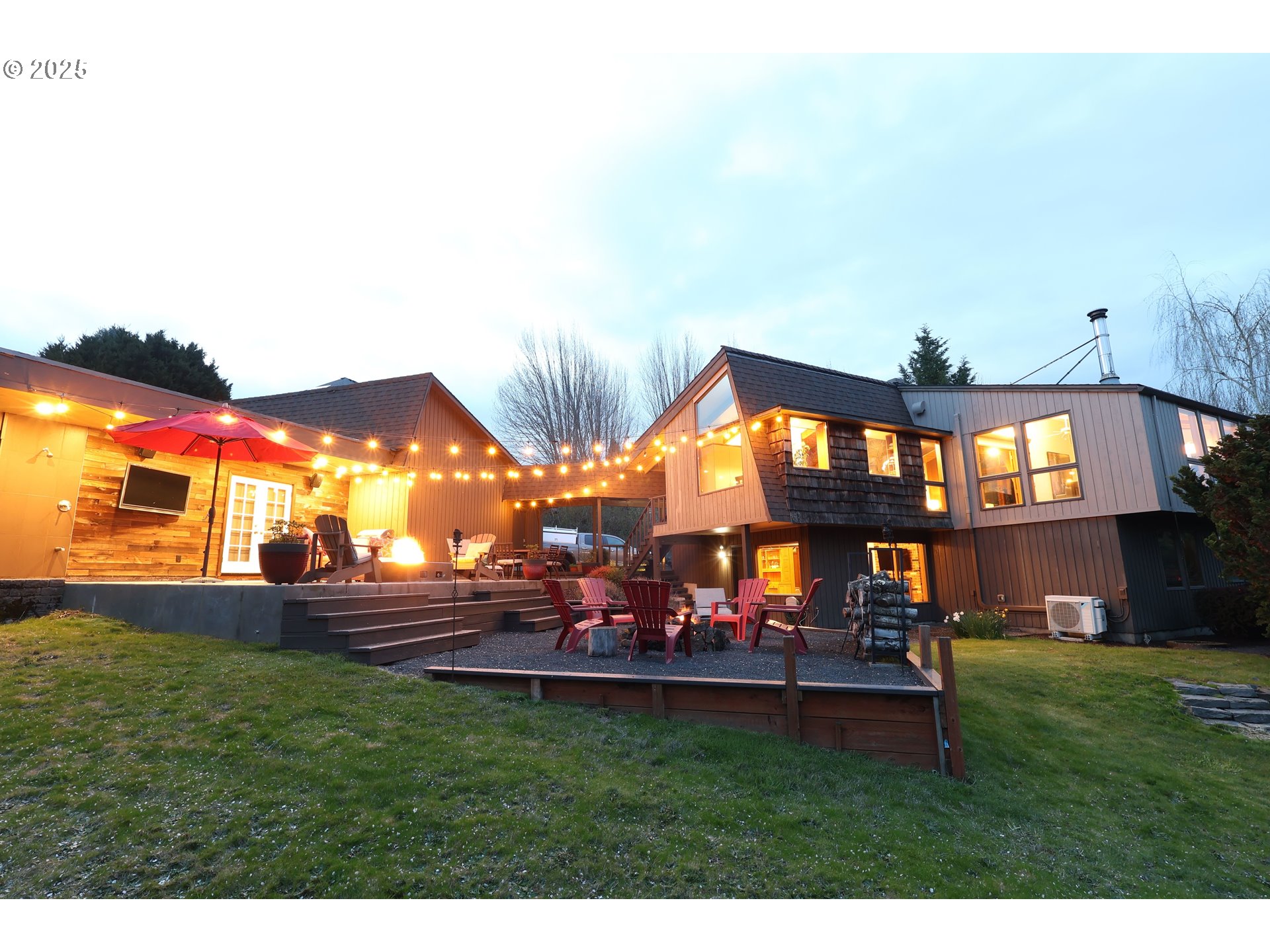 Tigard, Oregon 97224, United States, 3 Bedrooms Bedrooms, ,2 BathroomsBathrooms,Residential,Pending,102399