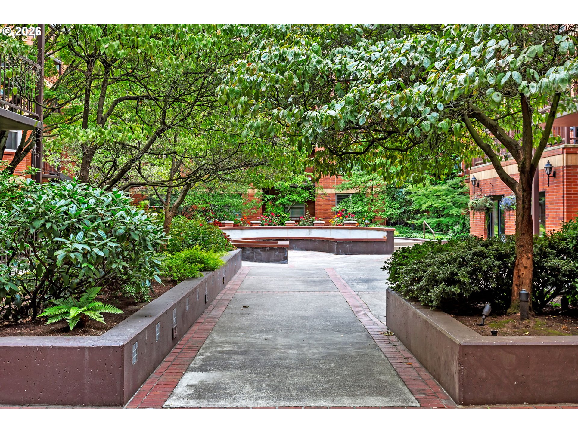 1500 SW PARK AVE 429