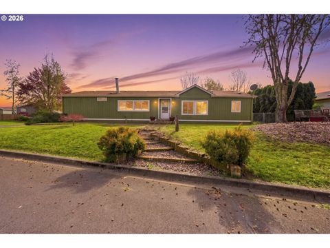 655 NE BURNETT RD McMinnville OR 97128