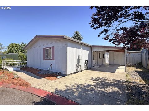 Photo of 2742 NE 201st Ave #7, Fairview, OR 97024 (MLS # 212371573)