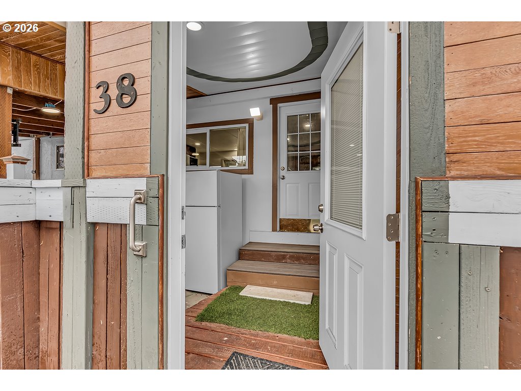 11803 SE DIVISION ST 38