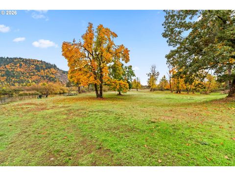 Tiny photo for 81541 Davisson Rd, Creswell, OR 97426 (MLS # 541263726)
