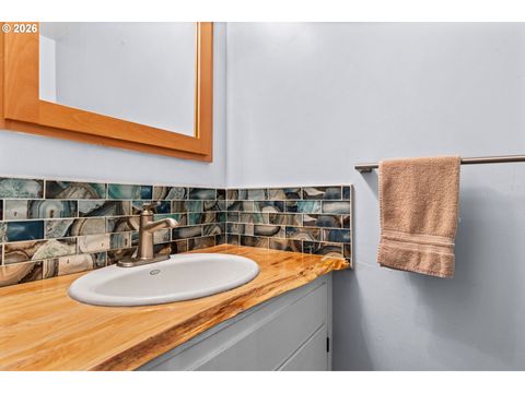 Tiny photo for 81541 Davisson Rd, Creswell, OR 97426 (MLS # 541263726)