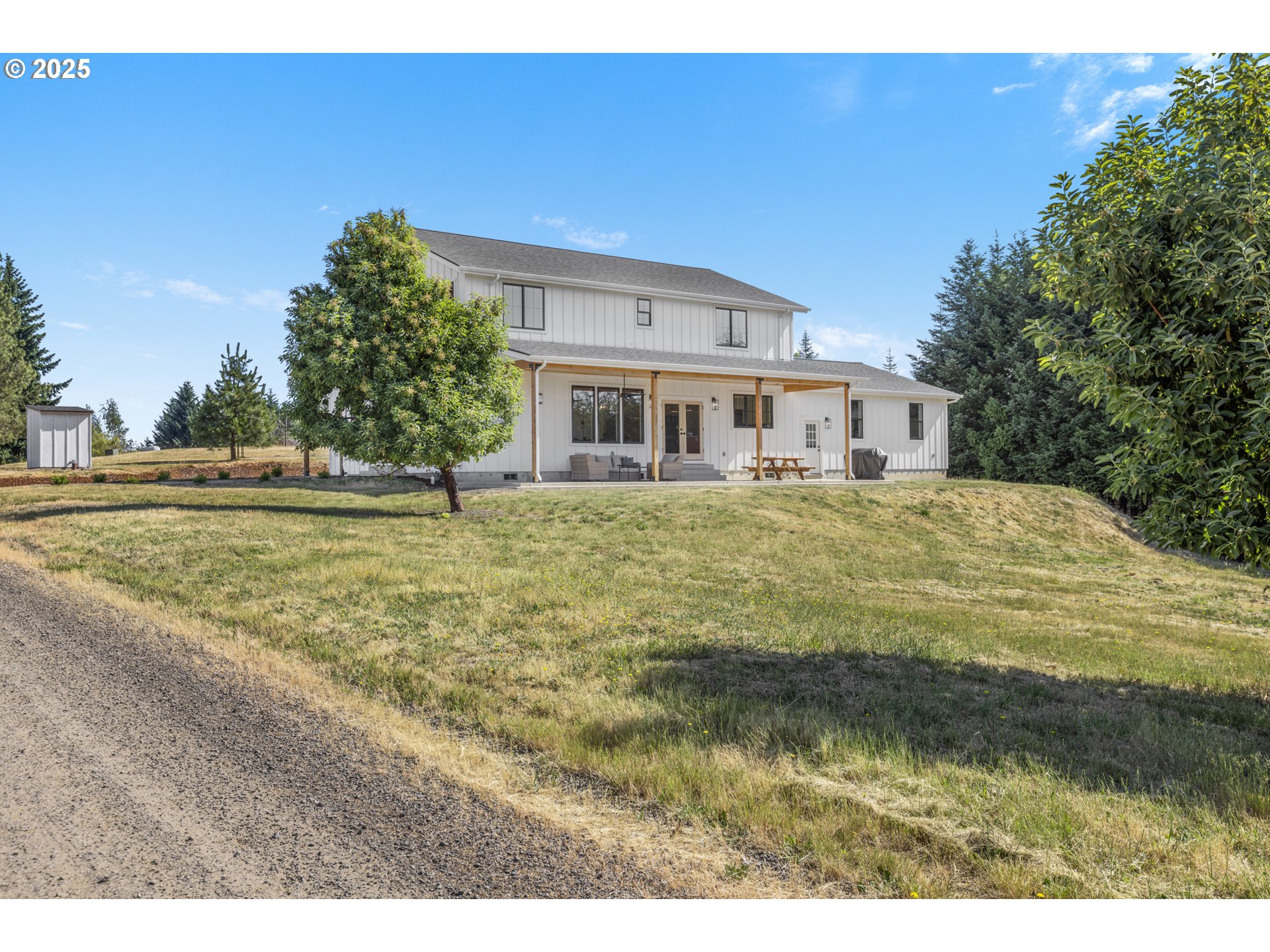 25053 LARSON RD