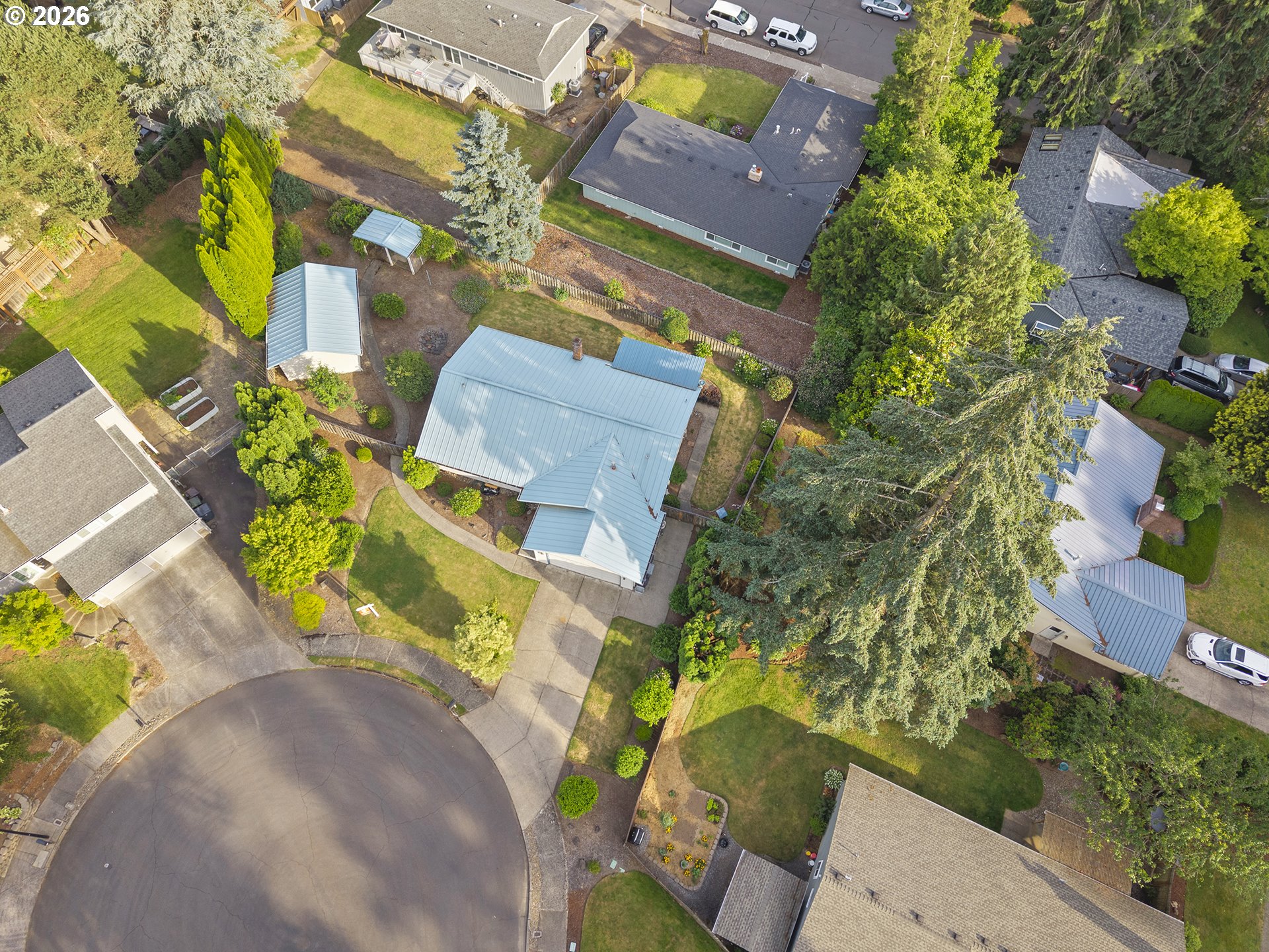 2571 TROY CT