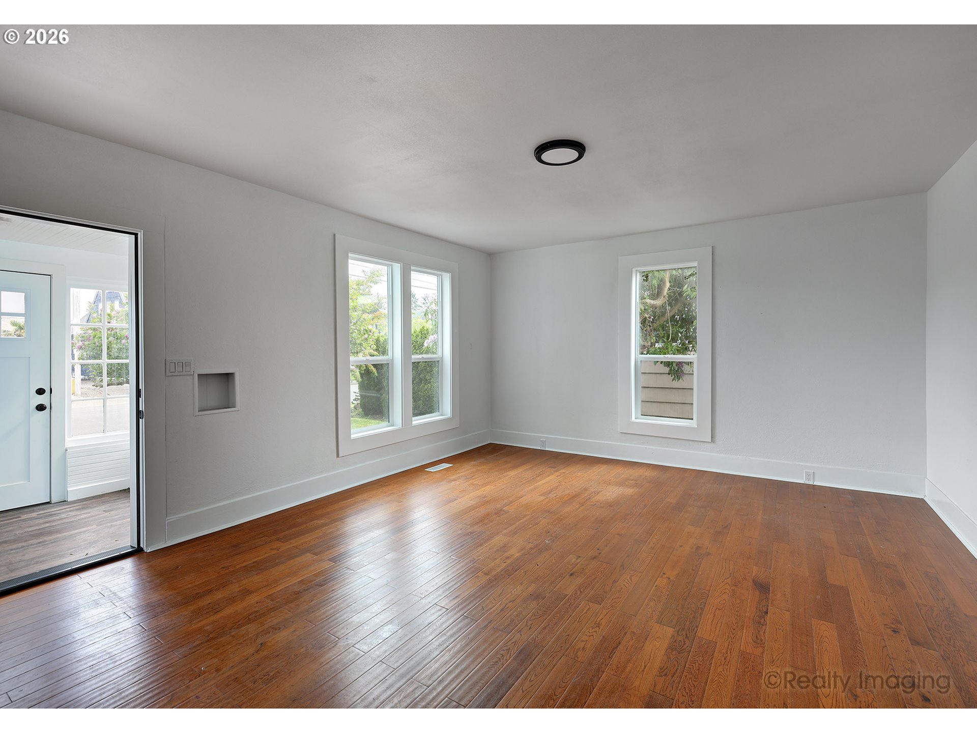 1303 1ST ST