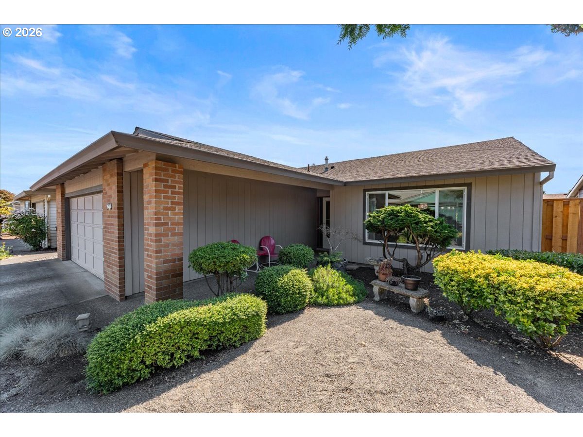 15800 SW ALDERBROOK CIR