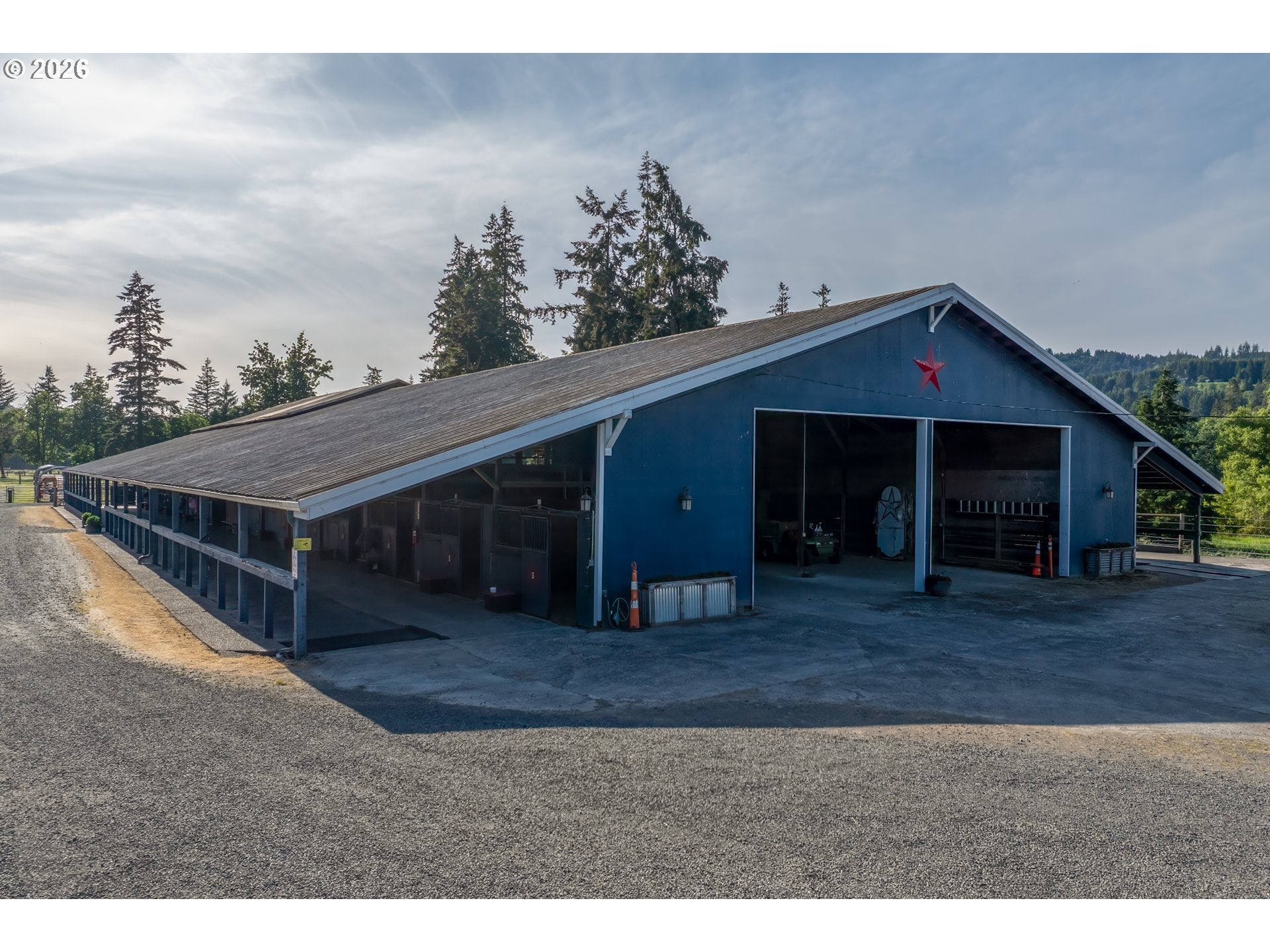 418 NW HAYES RD