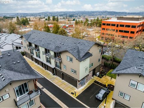 12043 SE HIGH CREEK RD E Happy Valley OR 97086