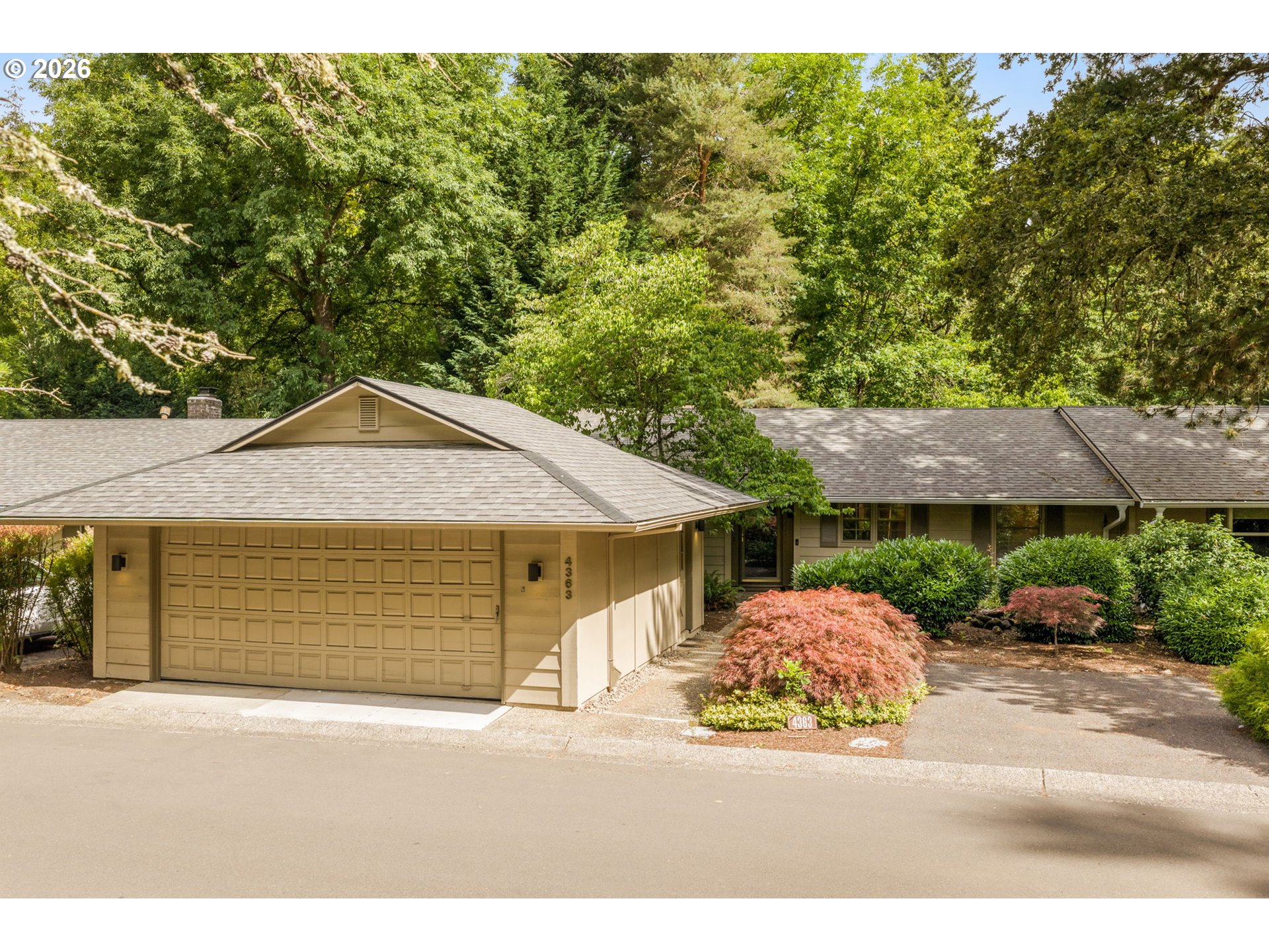 4363 WOODSIDE CIR