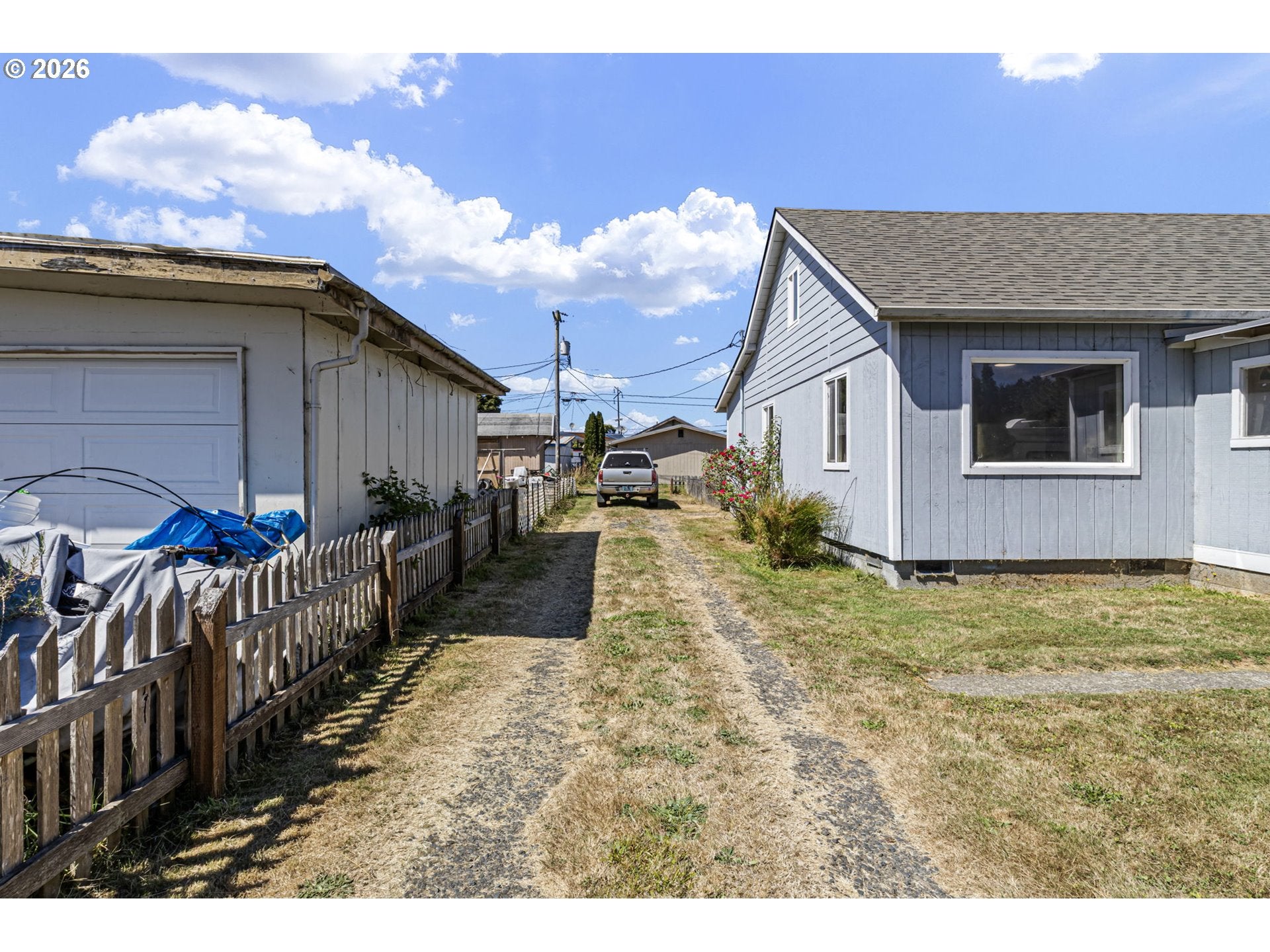 1057 GREENWOOD AVE