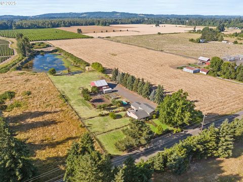 6869 S KNIGHTS BRIDGE RD Canby OR 97013