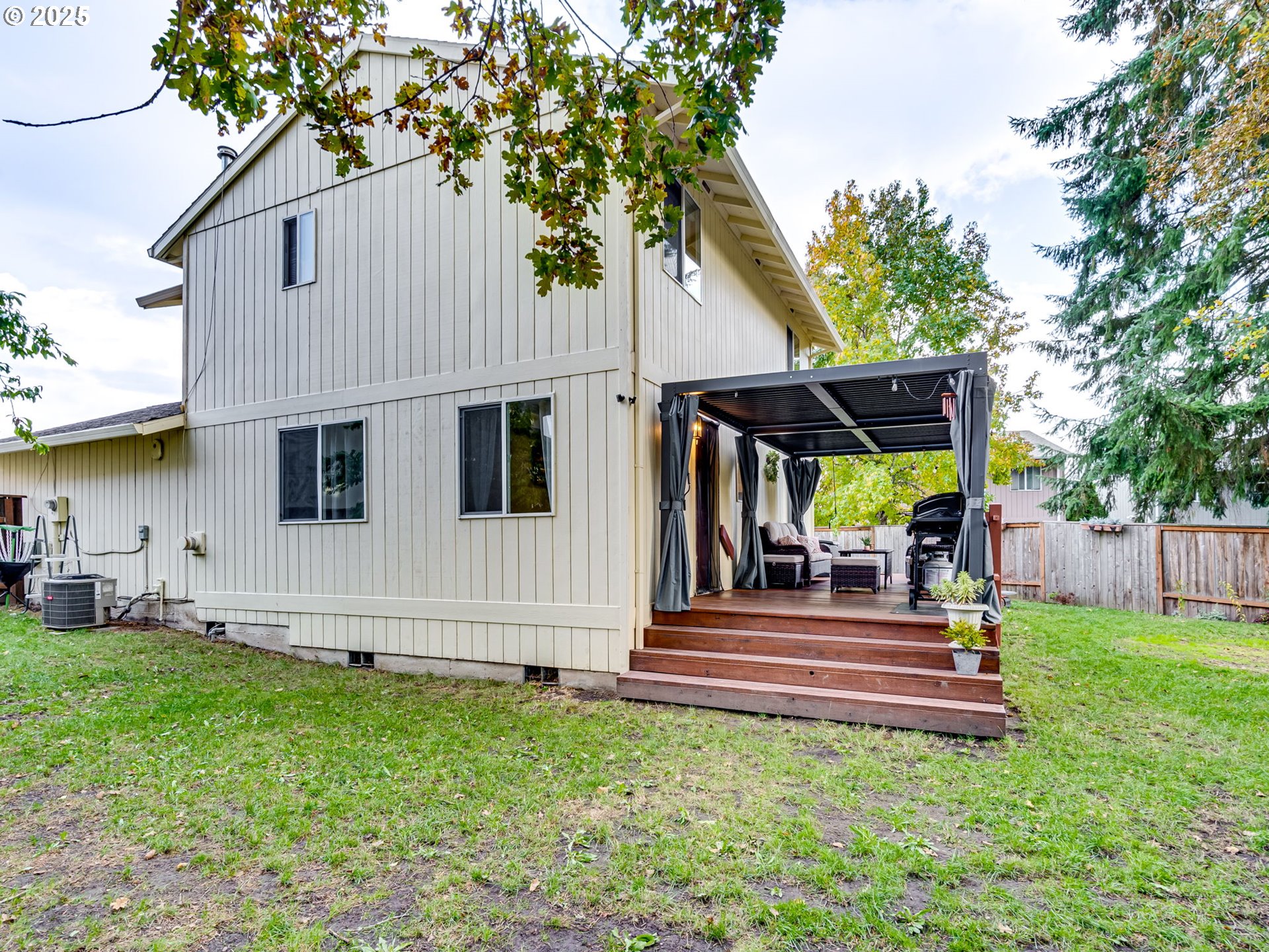 Hillsboro, Oregon 97123, United States, 4 Bedrooms Bedrooms, ,3 BathroomsBathrooms,Residential,Active,234040