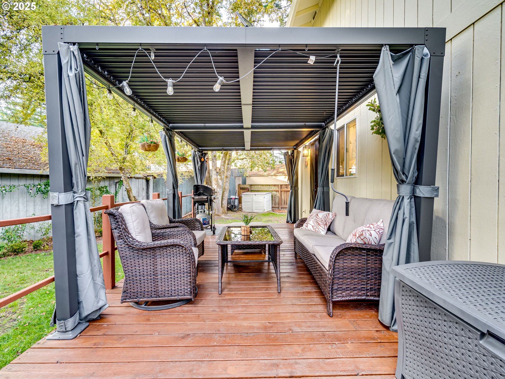 Hillsboro, Oregon 97123, United States, 4 Bedrooms Bedrooms, ,3 BathroomsBathrooms,Residential,Active,234040