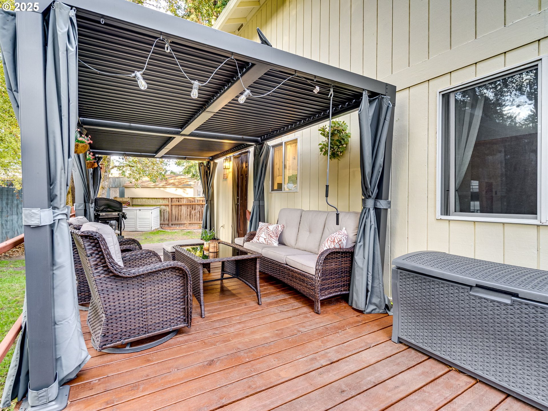 Hillsboro, Oregon 97123, United States, 4 Bedrooms Bedrooms, ,3 BathroomsBathrooms,Residential,Active,234040