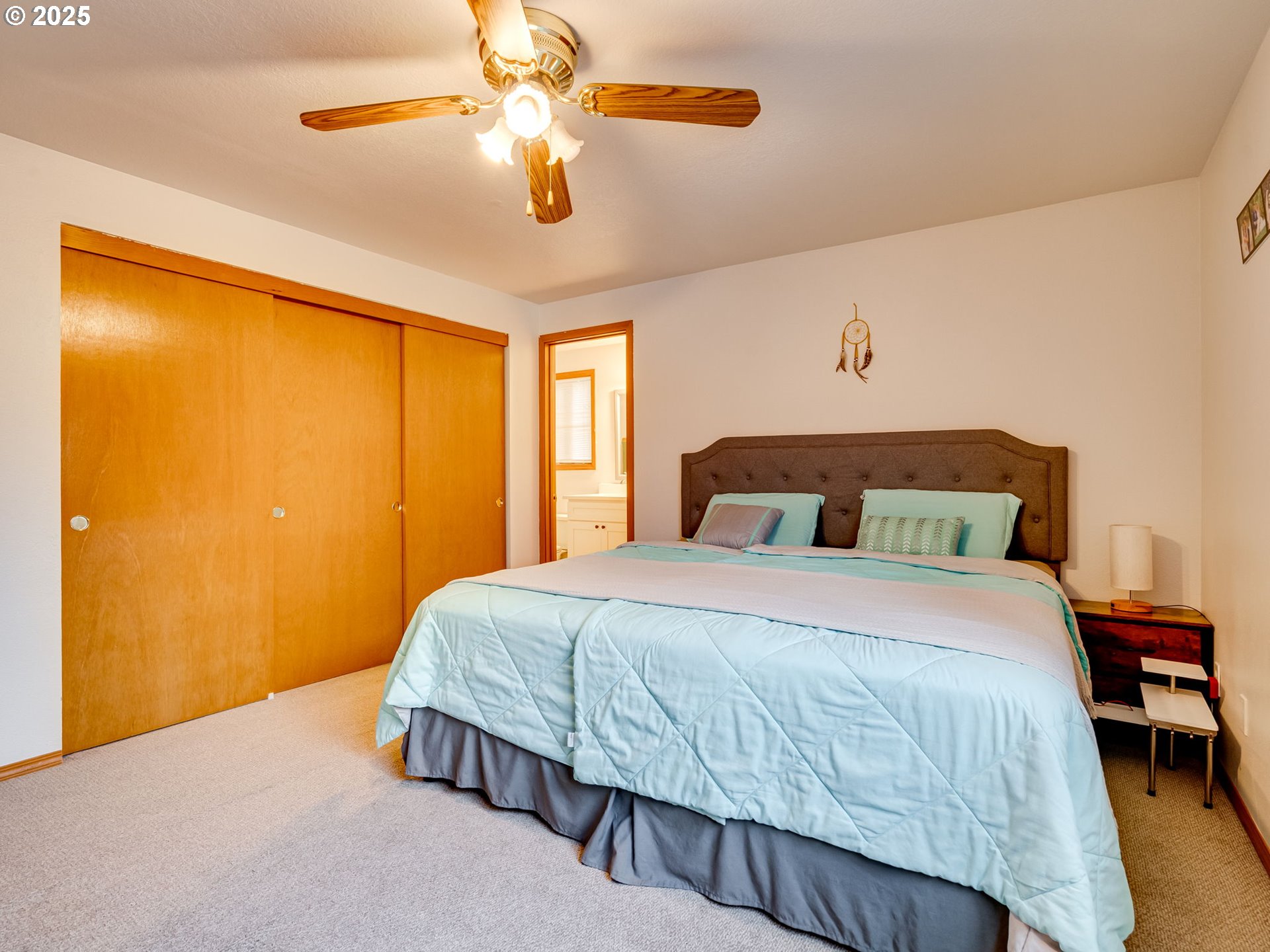 Hillsboro, Oregon 97123, United States, 4 Bedrooms Bedrooms, ,3 BathroomsBathrooms,Residential,Active,234040