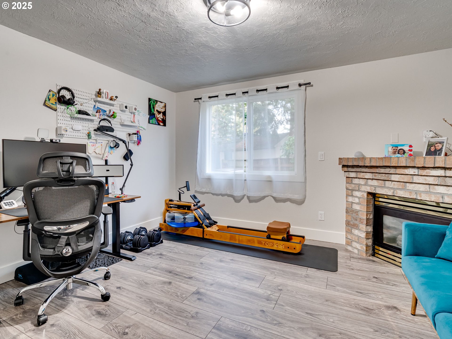 Hillsboro, Oregon 97123, United States, 4 Bedrooms Bedrooms, ,3 BathroomsBathrooms,Residential,Active,234040