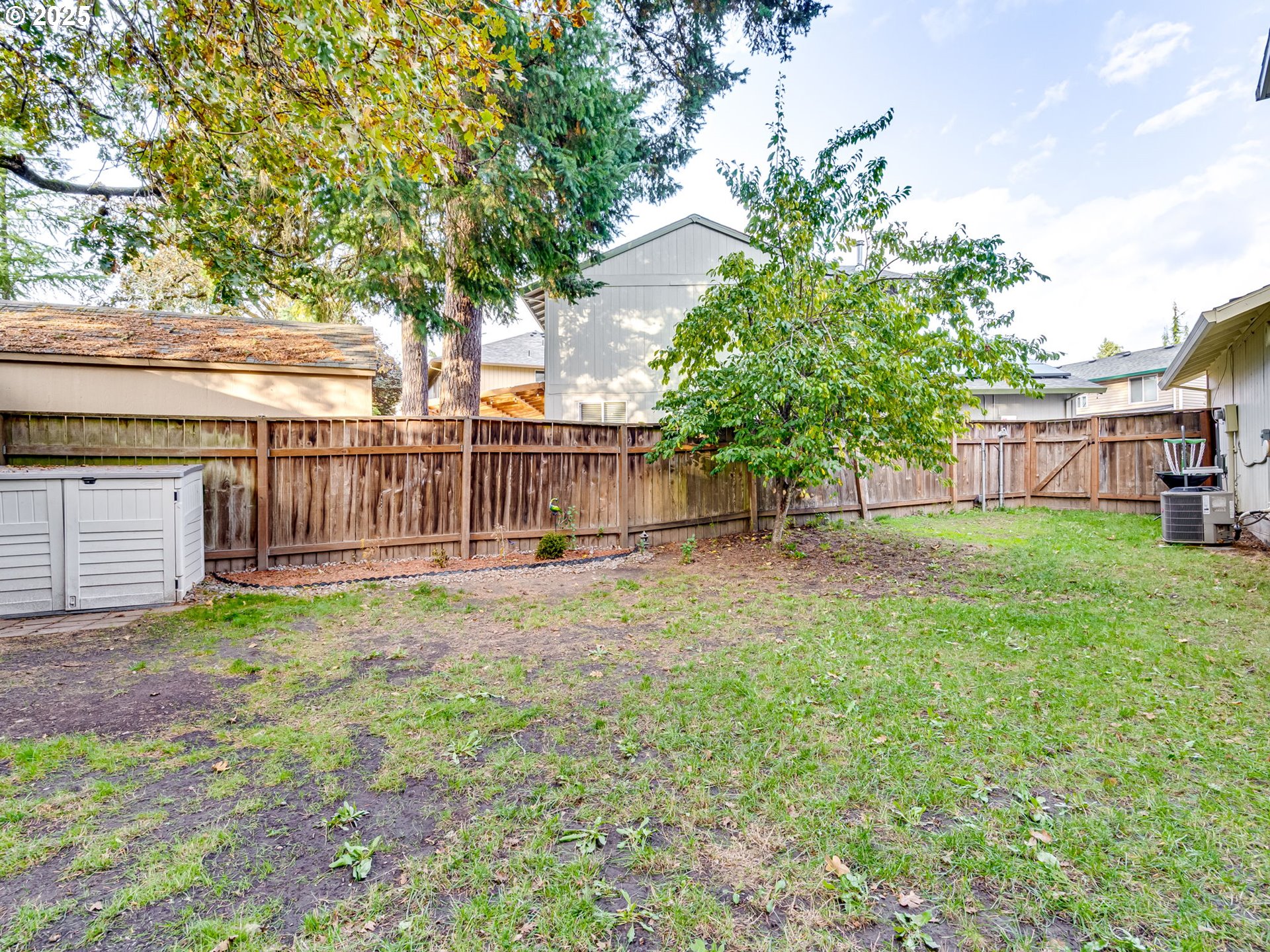 Hillsboro, Oregon 97123, United States, 4 Bedrooms Bedrooms, ,3 BathroomsBathrooms,Residential,Active,234040