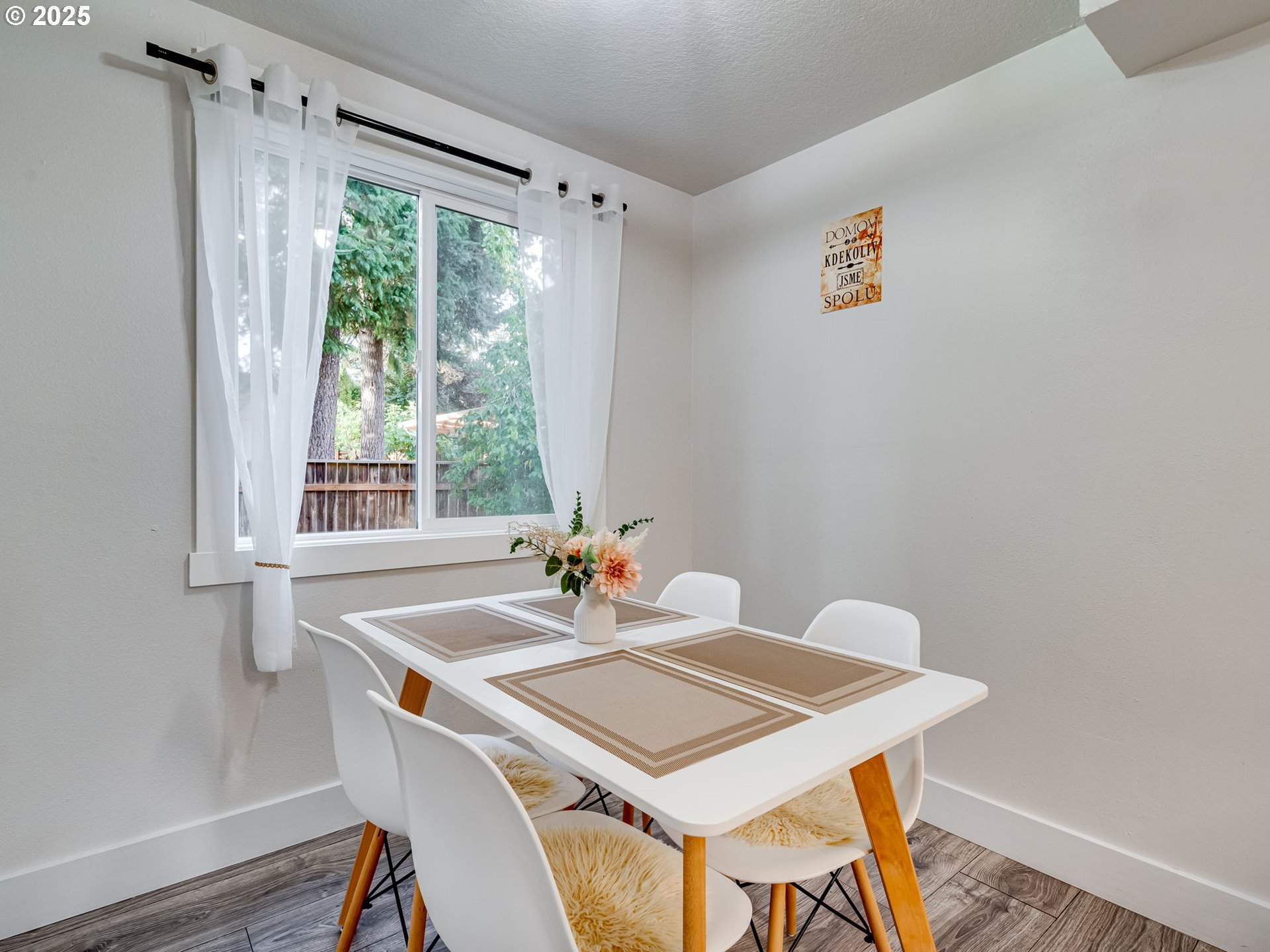 Hillsboro, Oregon 97123, United States, 4 Bedrooms Bedrooms, ,3 BathroomsBathrooms,Residential,Active,234040