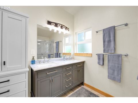 Tiny photo for 35478 Brabham Rd, Pleasant Hill, OR 97455 (MLS # 599601279)