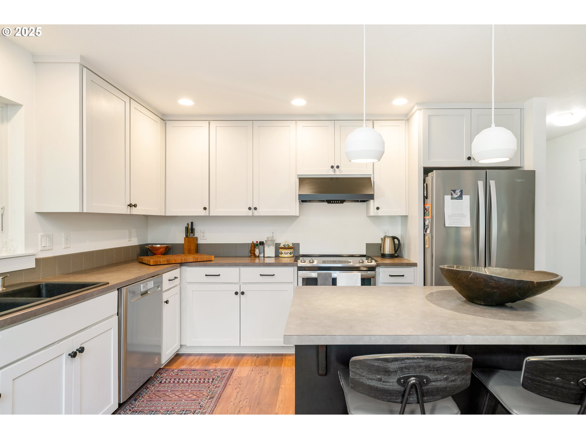 Rockaway Beach, Oregon 97136, United States, 3 Bedrooms Bedrooms, ,3 BathroomsBathrooms,Residential,Pending,229292