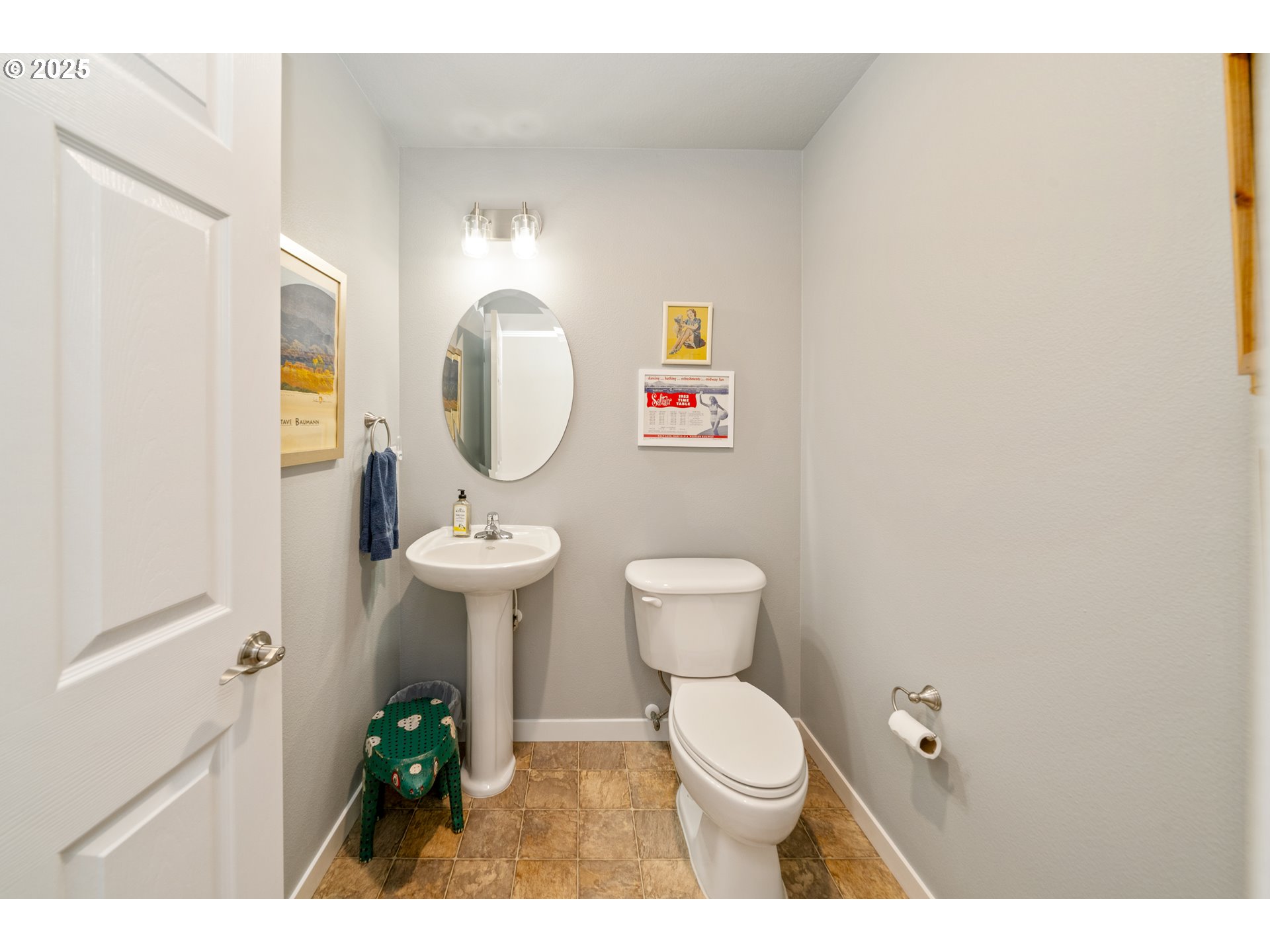 Rockaway Beach, Oregon 97136, United States, 3 Bedrooms Bedrooms, ,3 BathroomsBathrooms,Residential,Pending,229292