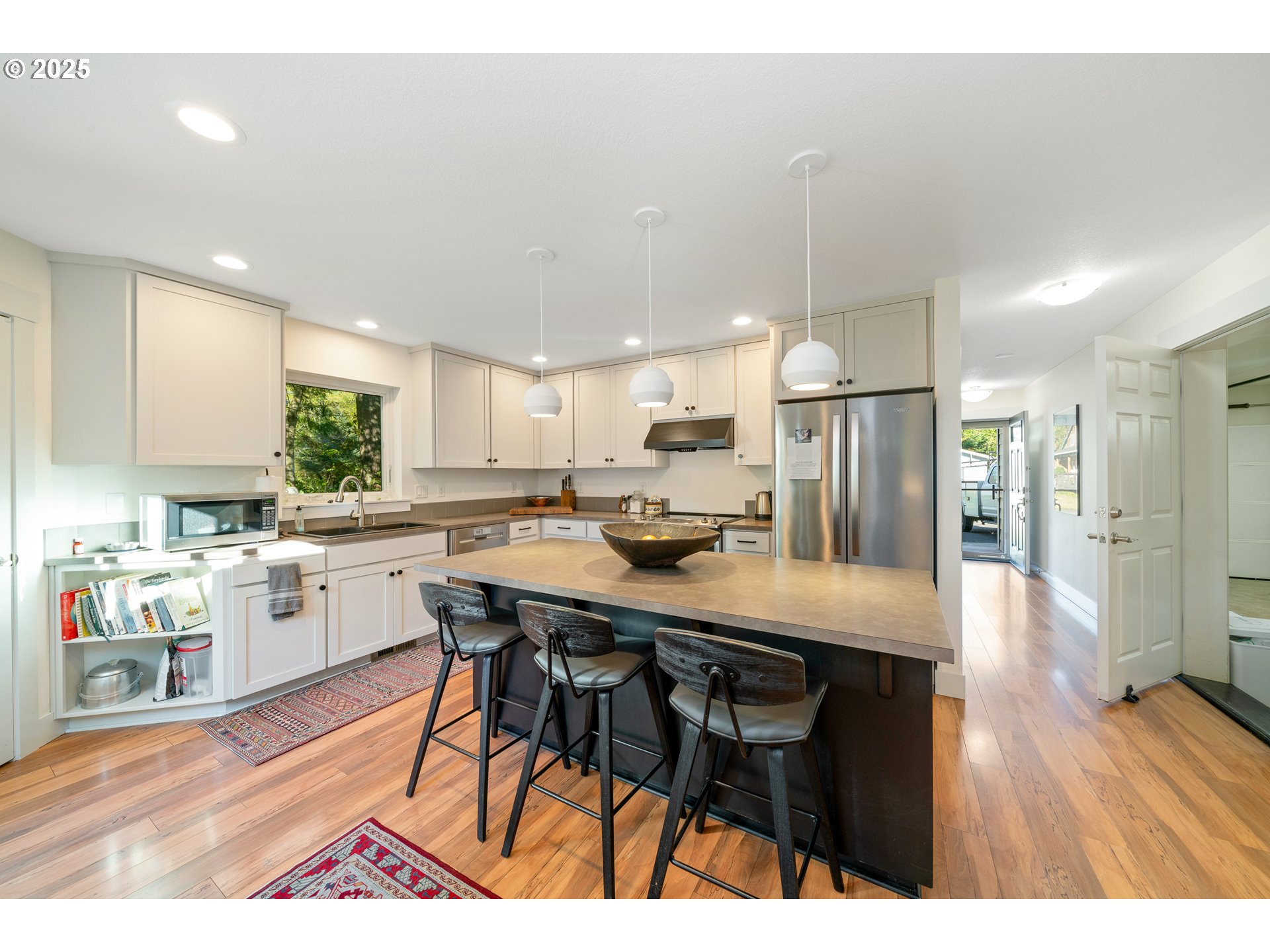 Rockaway Beach, Oregon 97136, United States, 3 Bedrooms Bedrooms, ,3 BathroomsBathrooms,Residential,Pending,229292