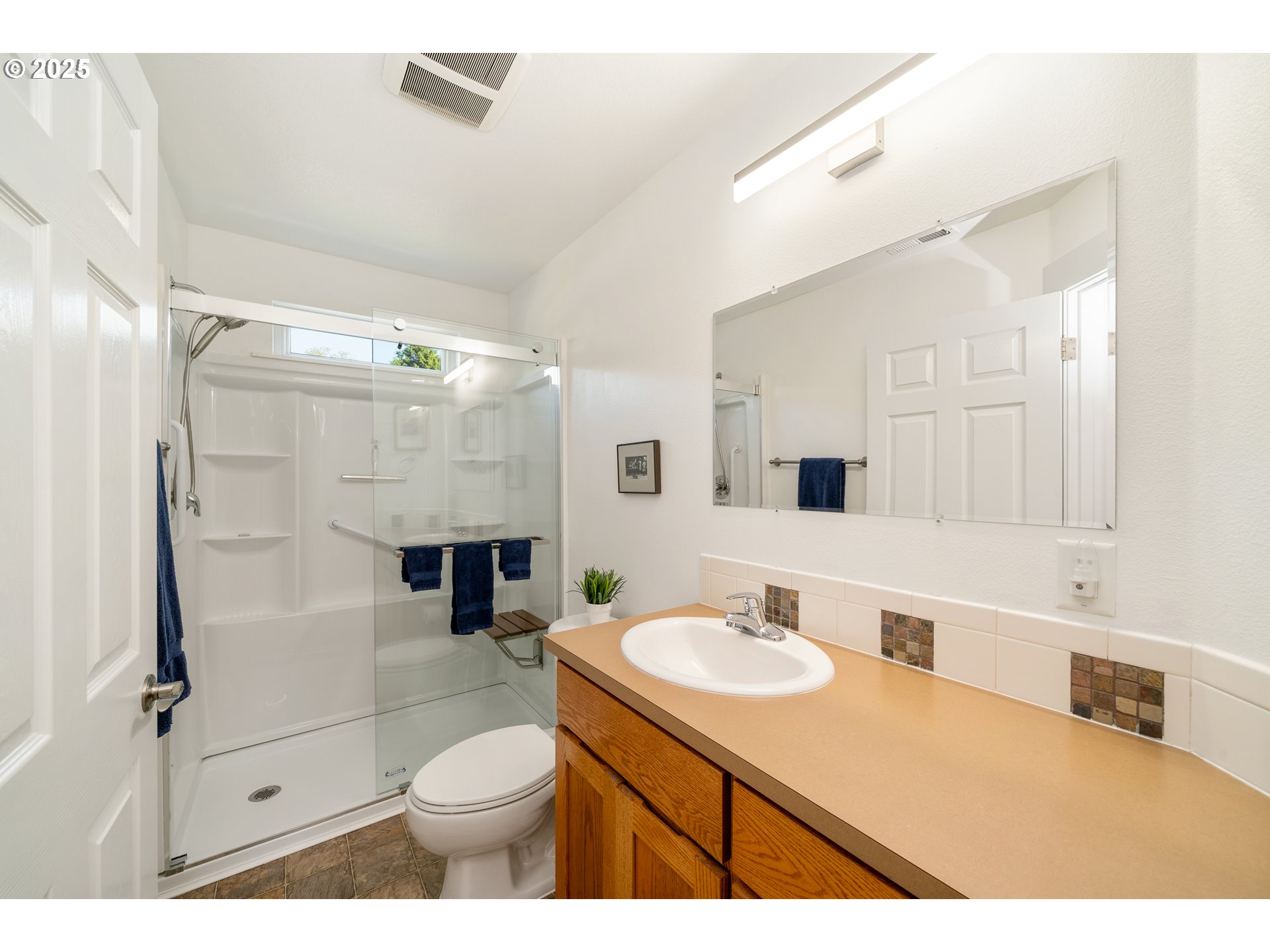 Rockaway Beach, Oregon 97136, United States, 3 Bedrooms Bedrooms, ,3 BathroomsBathrooms,Residential,Pending,229292