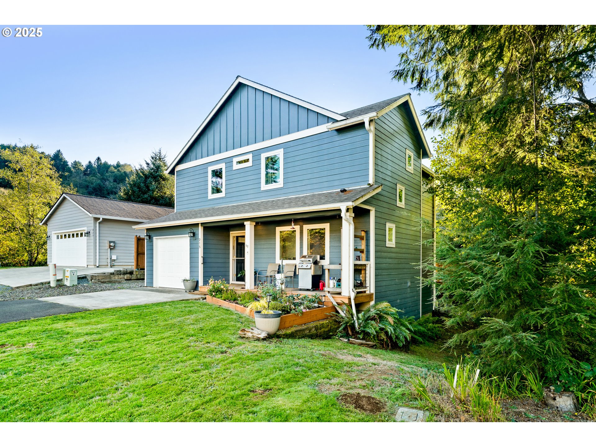 Rockaway Beach, Oregon 97136, United States, 3 Bedrooms Bedrooms, ,3 BathroomsBathrooms,Residential,Pending,229292