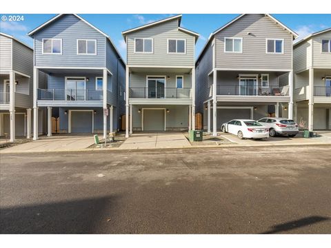 A home in Newberg