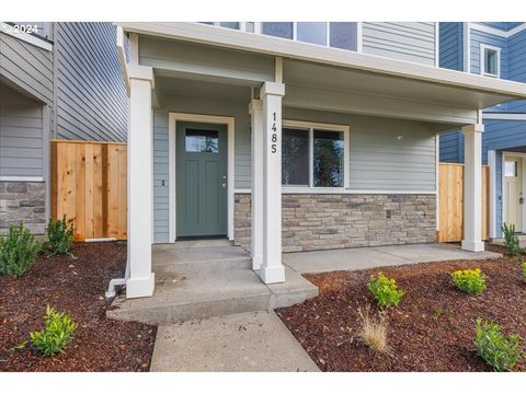 A home in Newberg