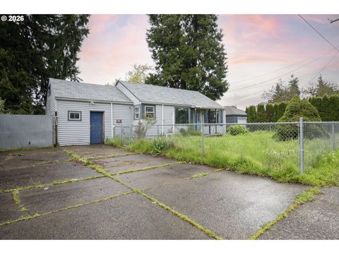 5418 A ST Springfield OR 97478