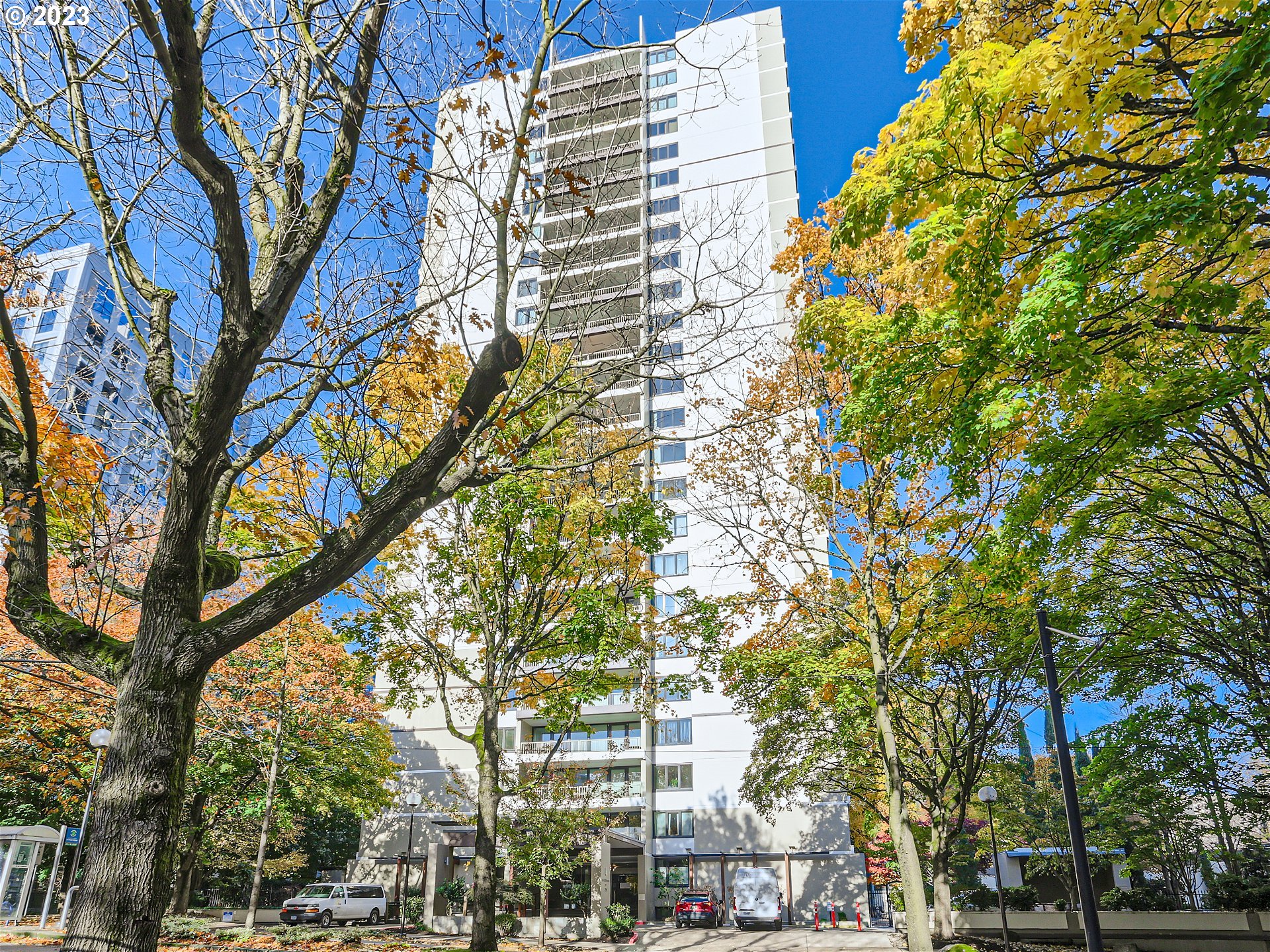 255 SW HARRISON ST 14F