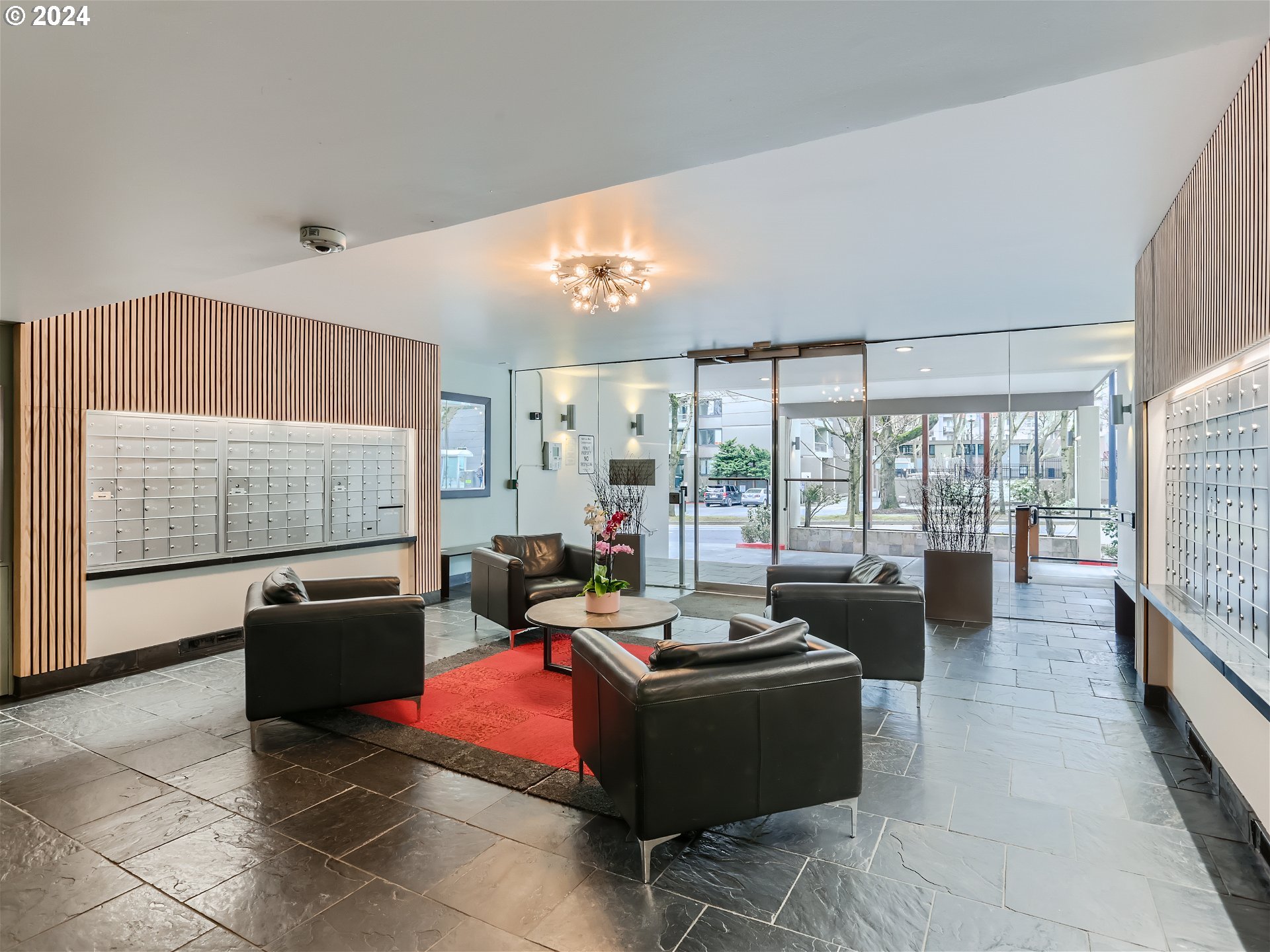 255 SW HARRISON ST 14F