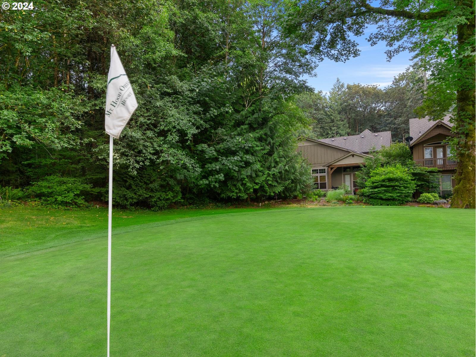 Welches, Oregon 97067, United States, 3 Bedrooms Bedrooms, ,3 BathroomsBathrooms,Residential,Pending,48436