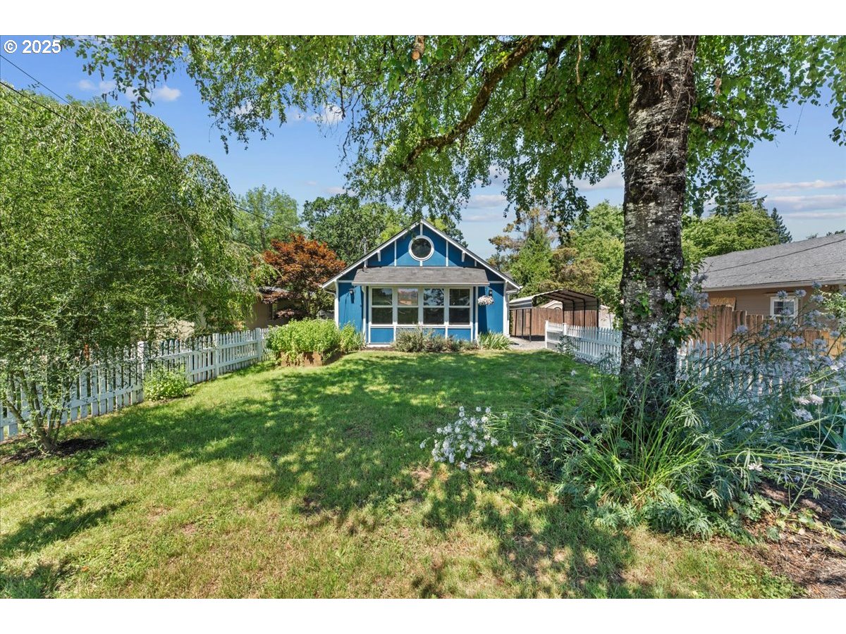 1527 SE 7TH AVE
