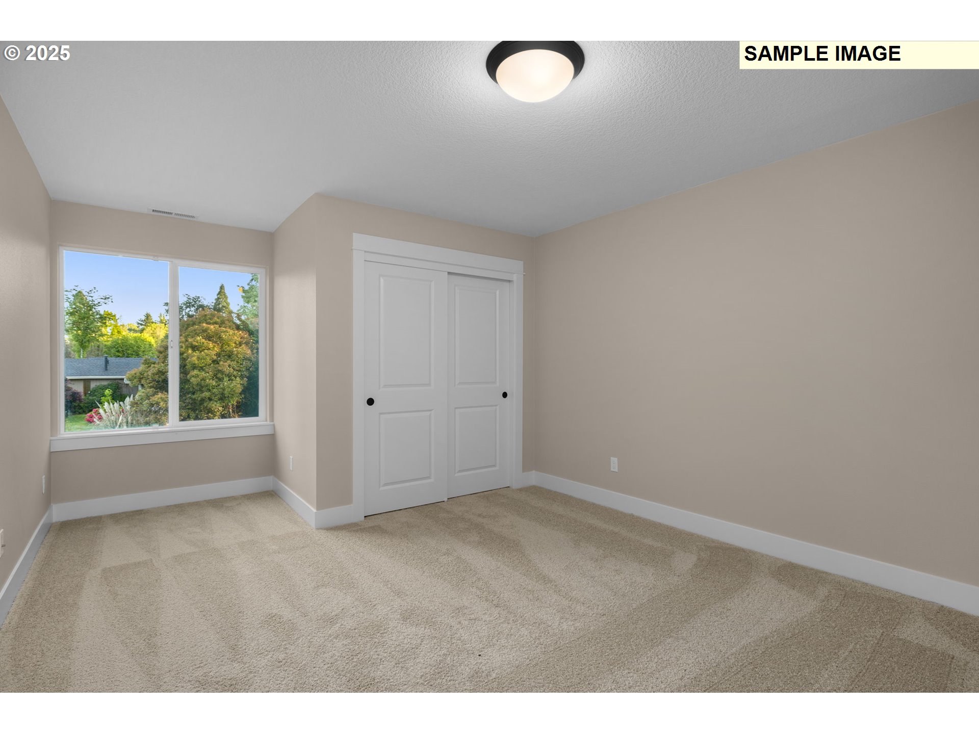 Beaverton, Oregon 97006, United States, 4 Bedrooms Bedrooms, ,3 BathroomsBathrooms,Residential,Active,123775