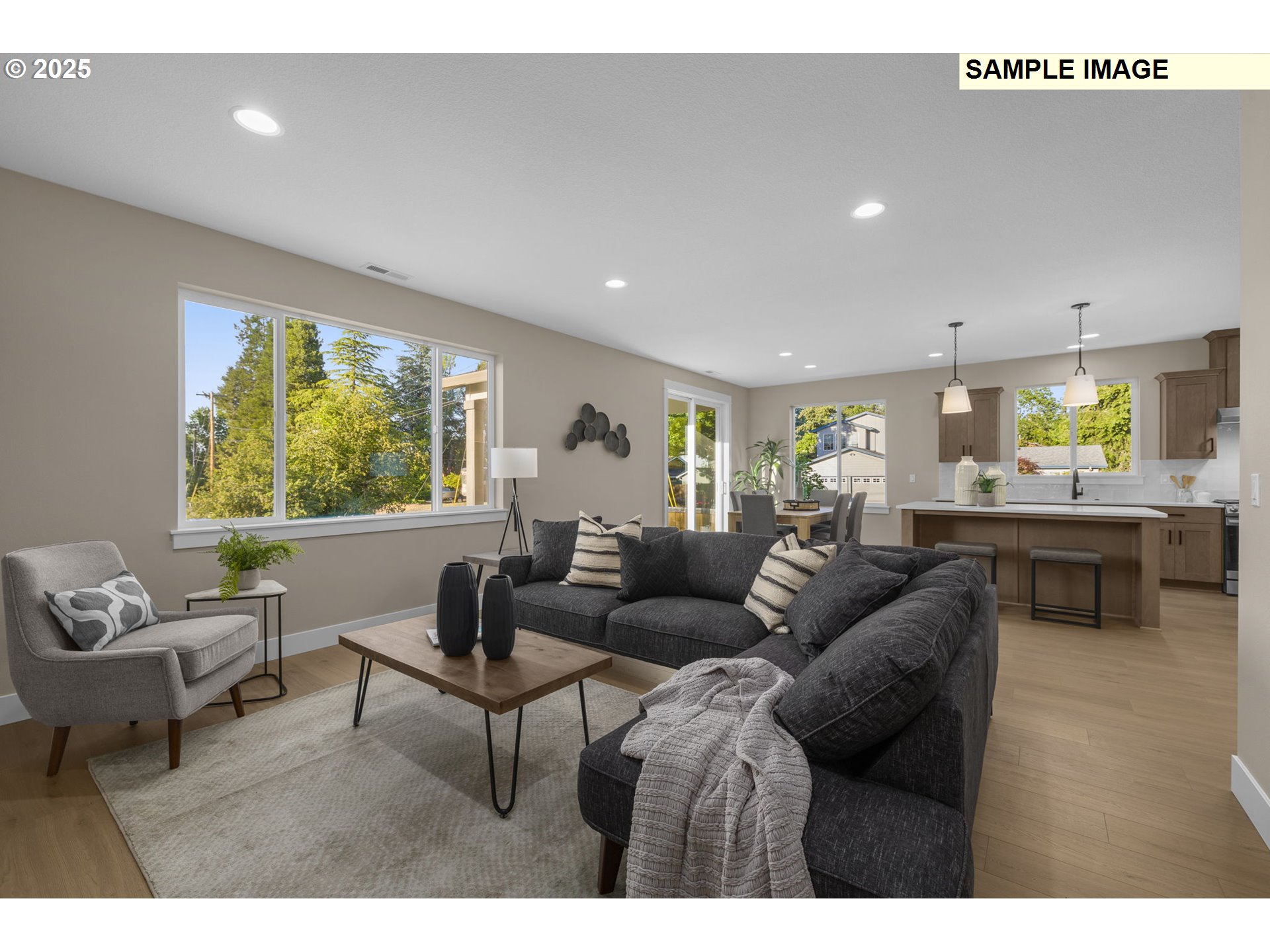 Beaverton, Oregon 97006, United States, 4 Bedrooms Bedrooms, ,3 BathroomsBathrooms,Residential,Active,123775