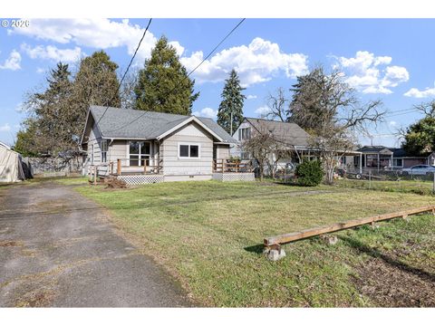 2669 EDISON ST Eugene OR 97401