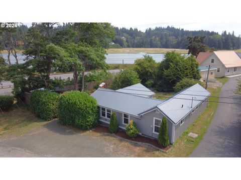 93652 SHOSHONE LN Coos Bay OR 97420