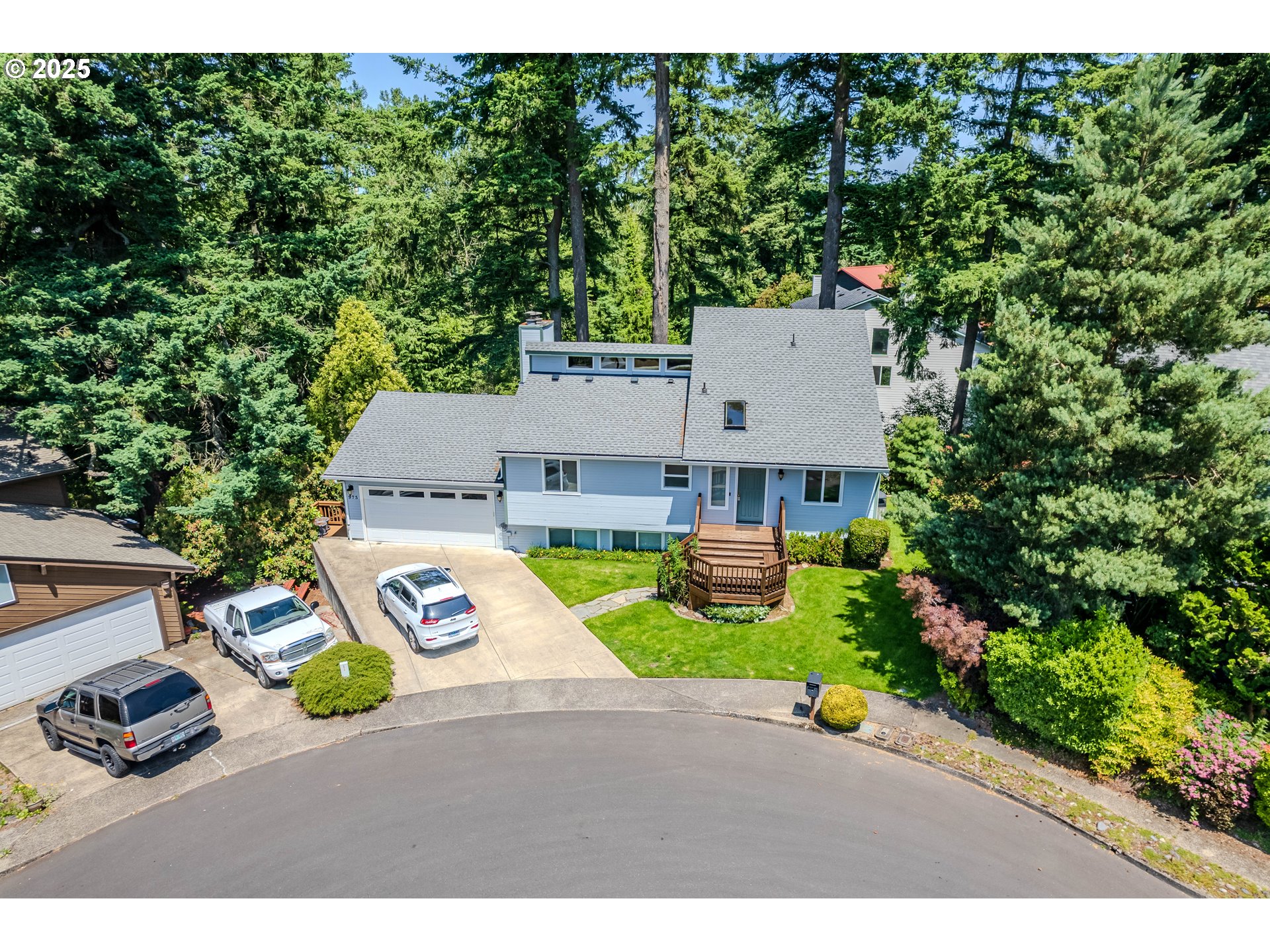 975 SW FLORENCE CT