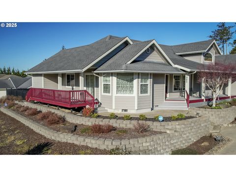 1985 32ND ST Florence OR 97439