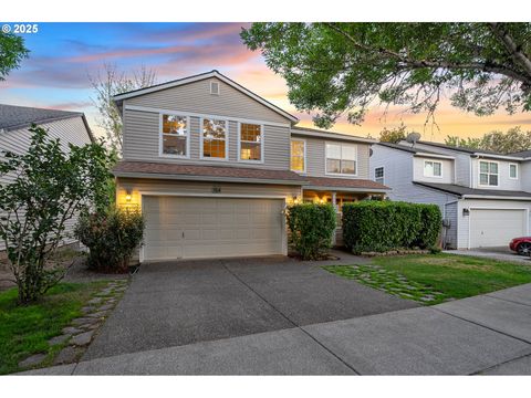 154 NE DANBURY AVE Hillsboro OR 97124