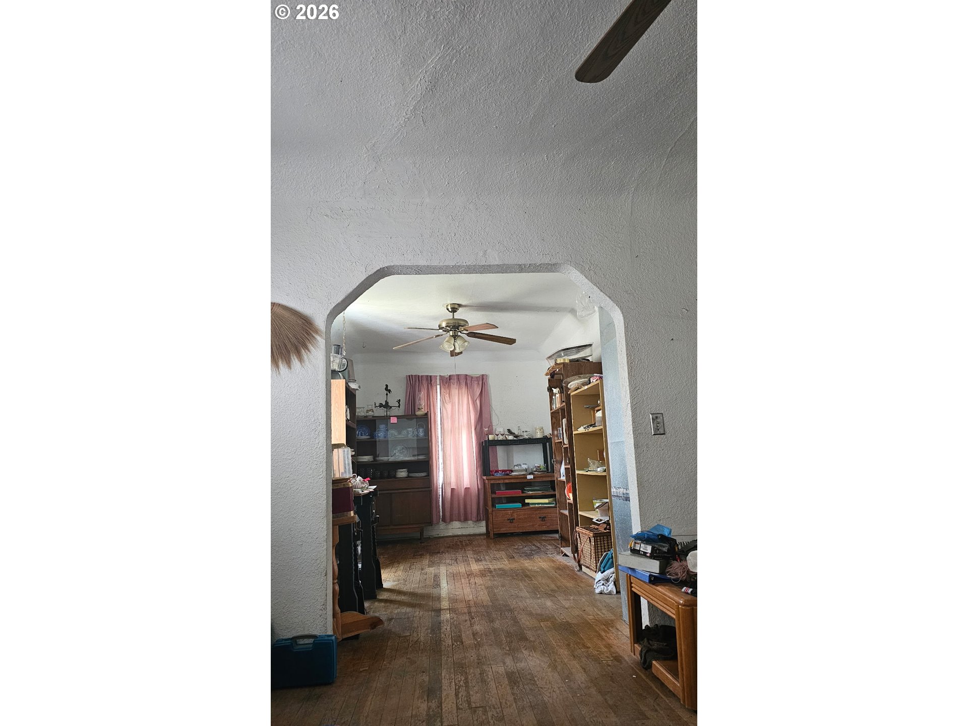 105 2ND ST