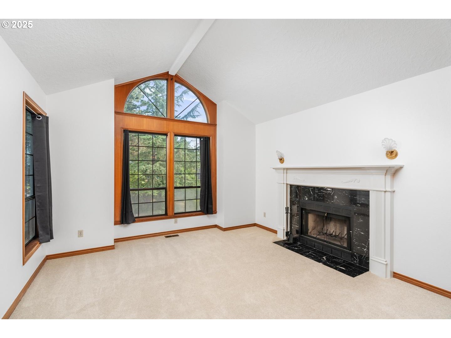 22881 OREGON CITY LOOP