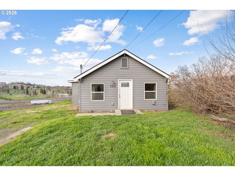 709 SW 16TH ST Pendleton OR 97801